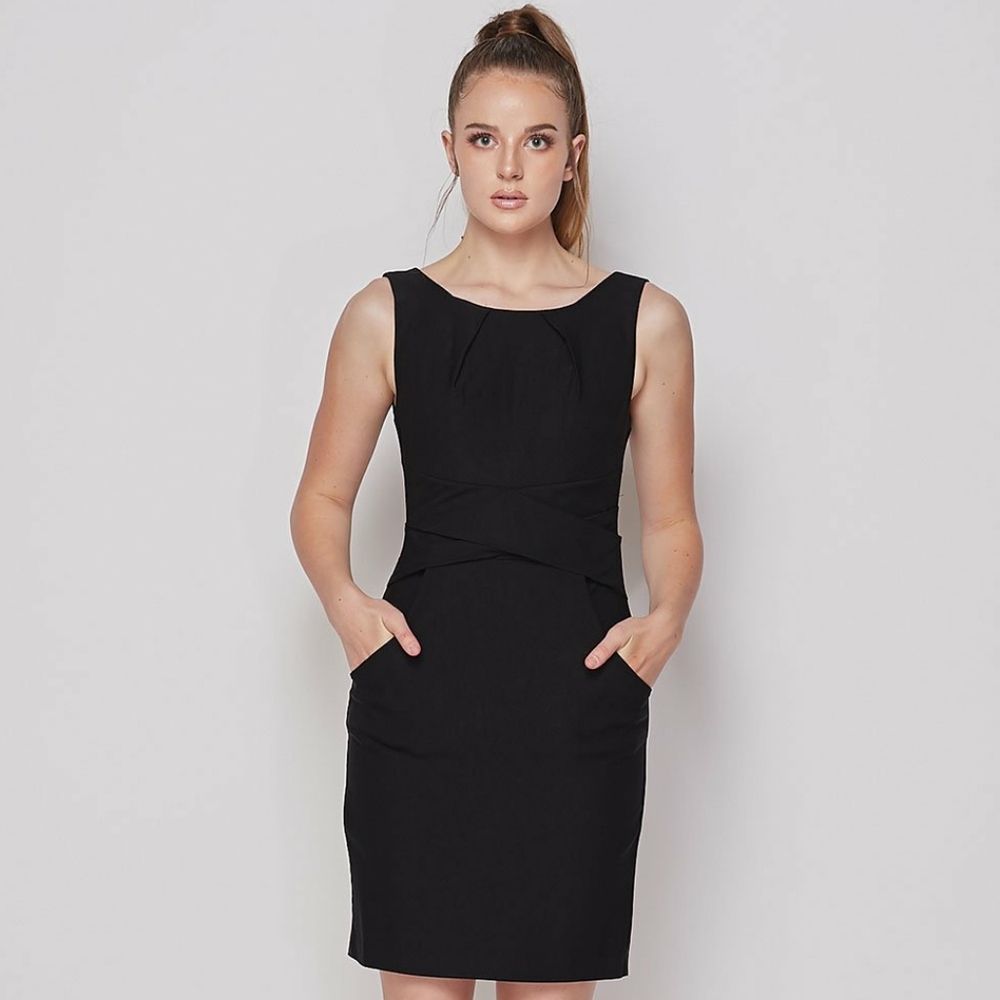 Cute Fit Black Dress with Pockets